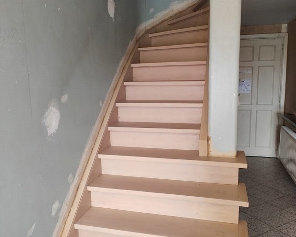Traprenovaties Vakkundige restauratie tot een 'naturel' schoonheid voor